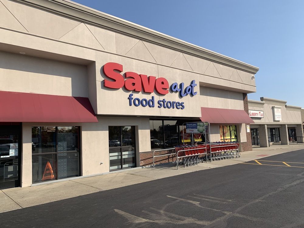 Save-A-Lot Anchored Center: 4900 West Broad Street, Columbus, OH 43228